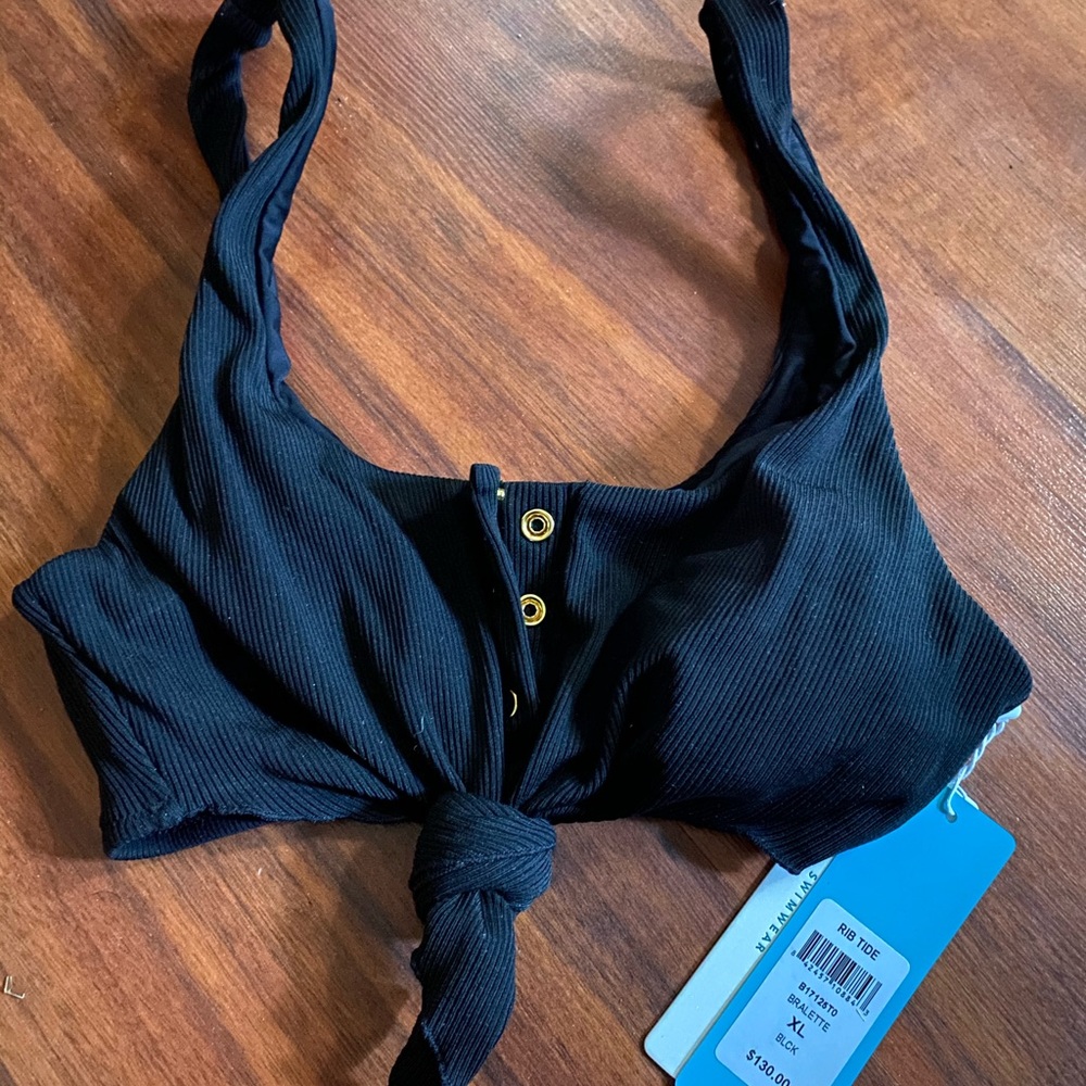 Beach Bunny Rib Tide